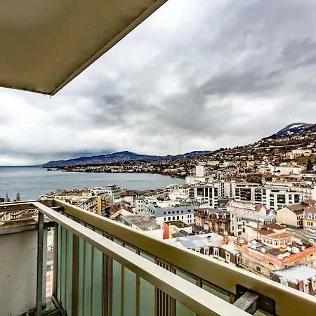 Apartment Perfect Centre - View Montreux
